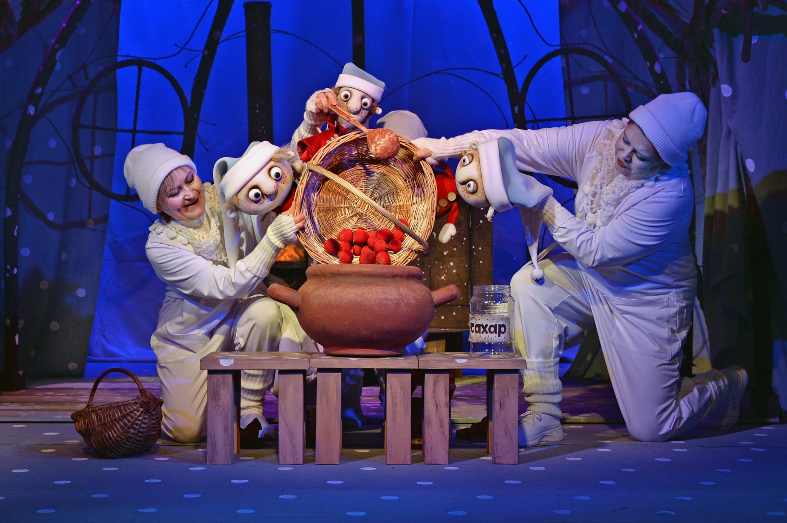 Ашуни. Сказка с рябиновой ветки