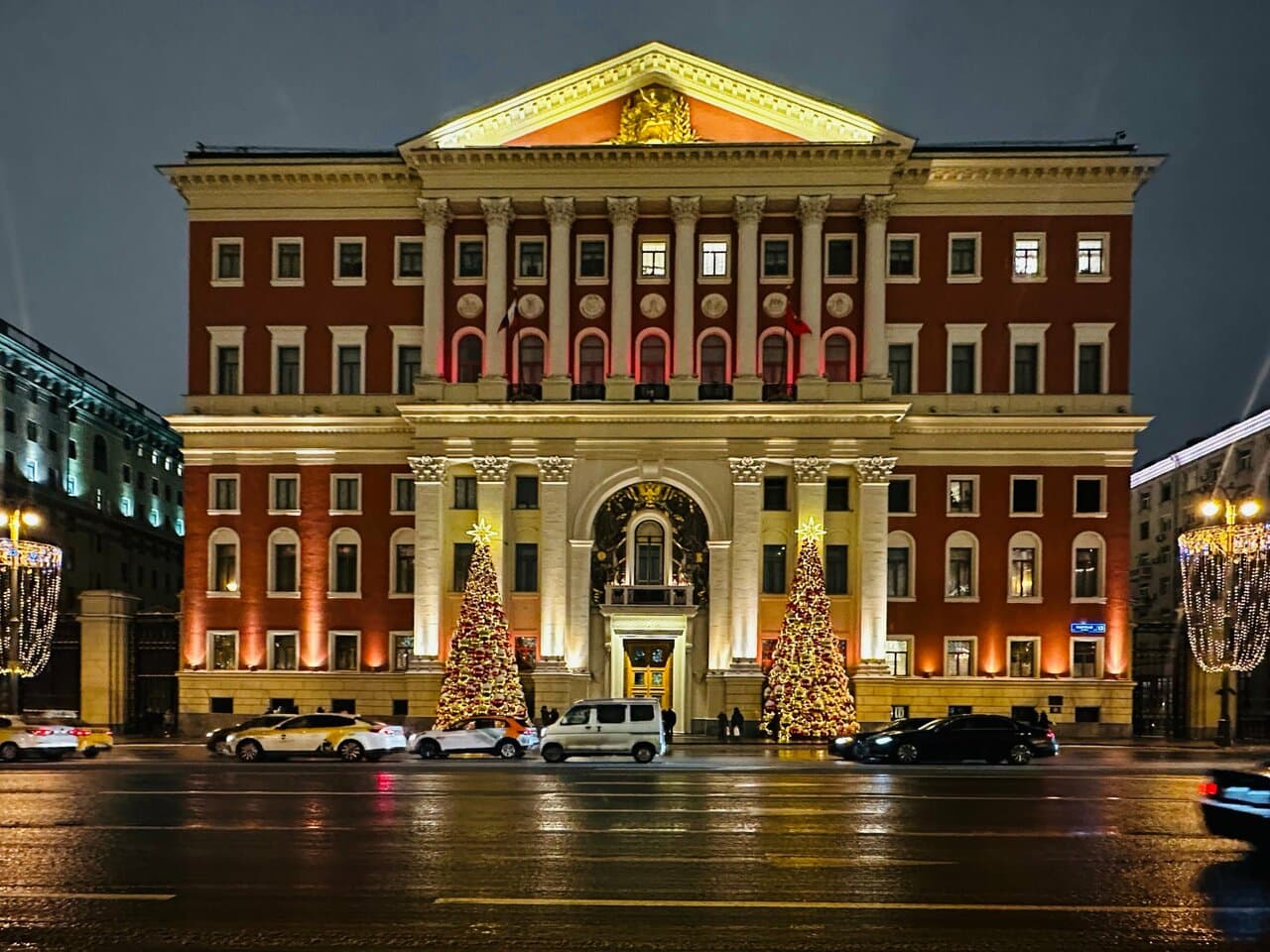Мэрия Москвы — фото площадки